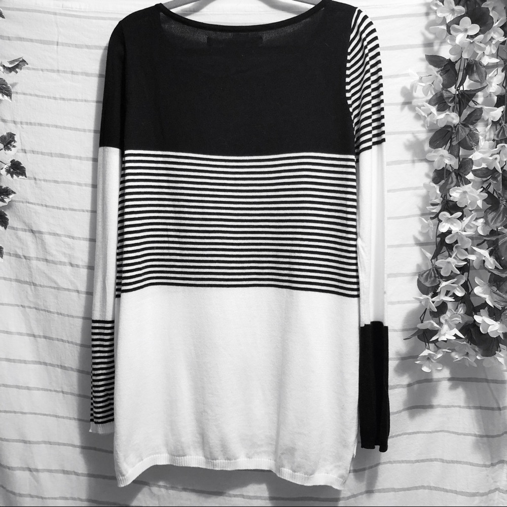 Max Studio Knit Top - Picture 2 of 5